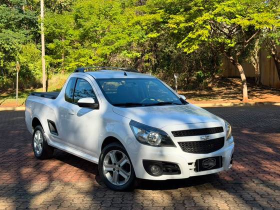 CHEVROLET MONTANA 1.4 MPFI SPORT CS 8V FLEX 2P MANUAL